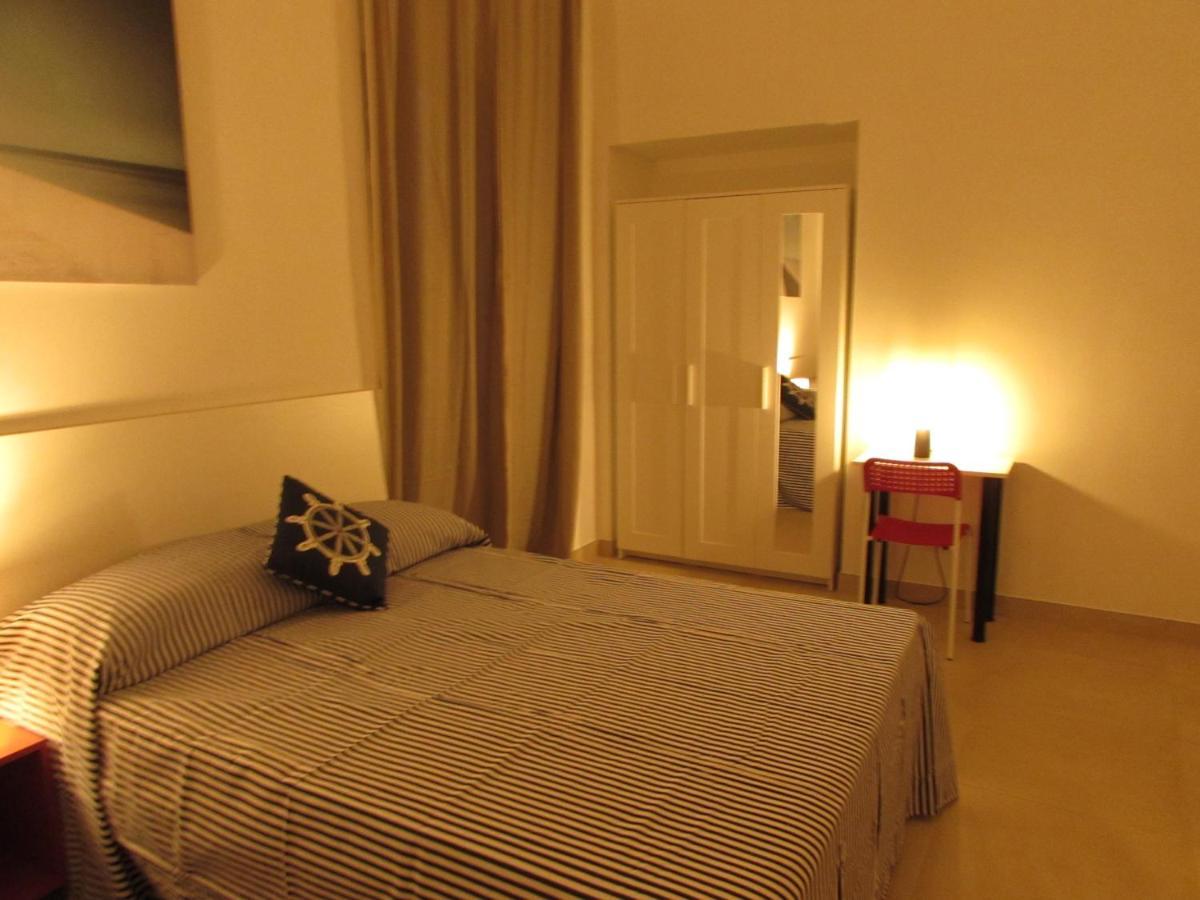 Enzo Home Napels Buitenkant foto